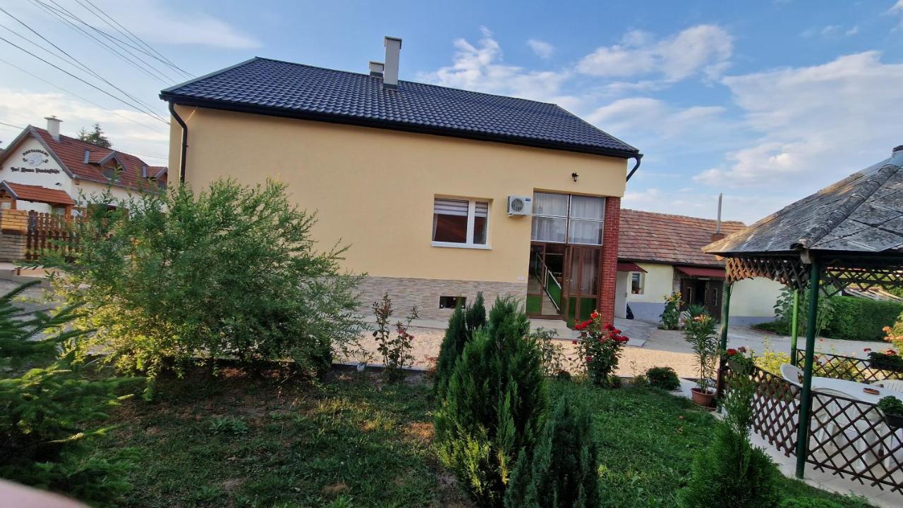 Inna Apartman Hévíz Exterior foto